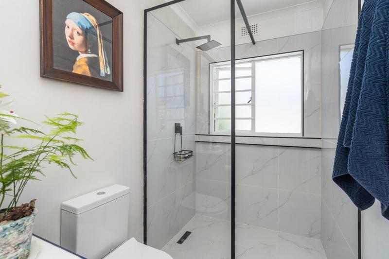 2 Bedroom Property for Sale in Harfield Village Western Cape